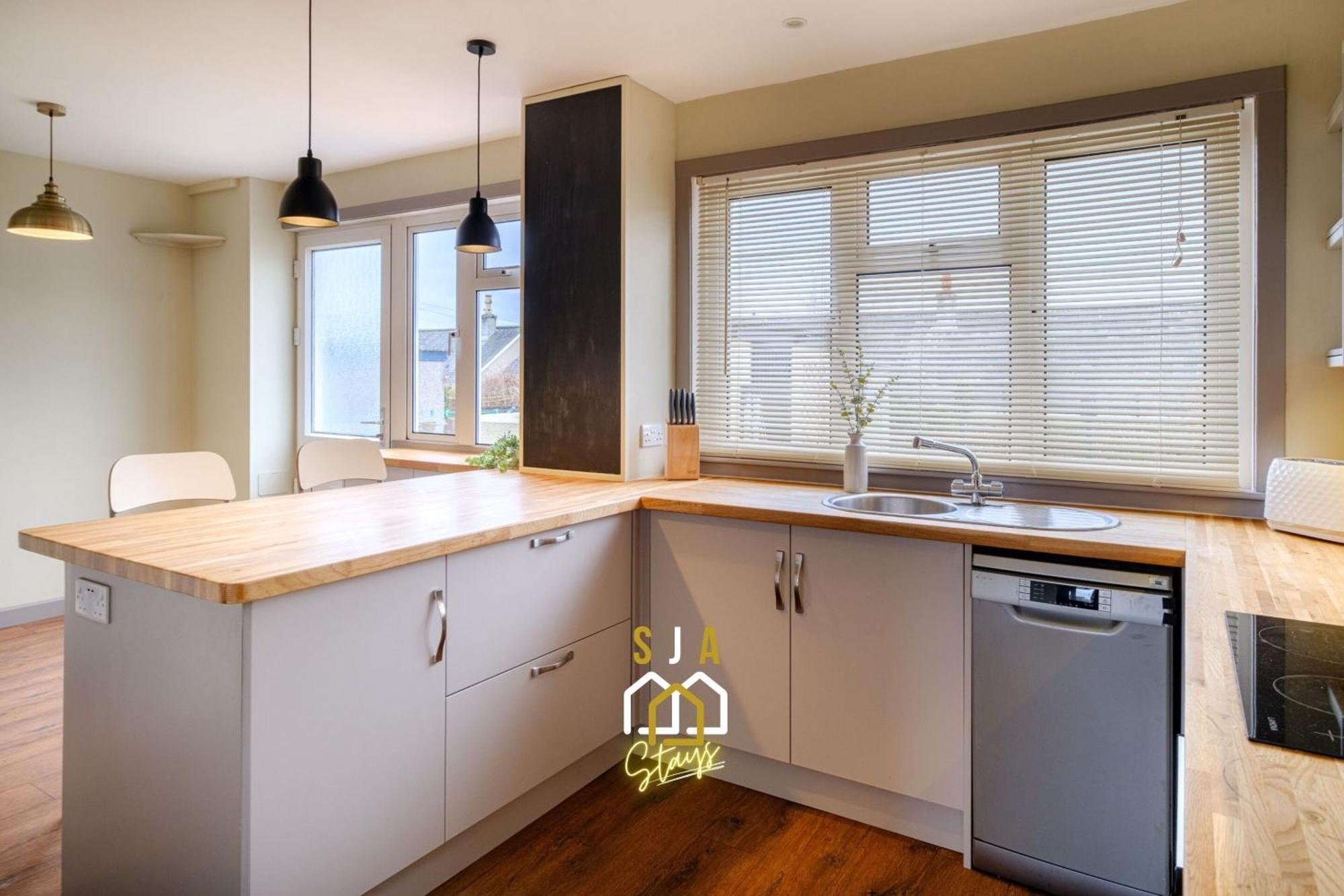 Banchory House - Sja Stays - 2 Bed House Стая снимка